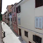Riki Apartman
