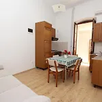 דירה Riki