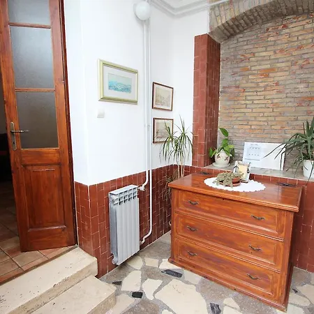 Riki דירה רוביני