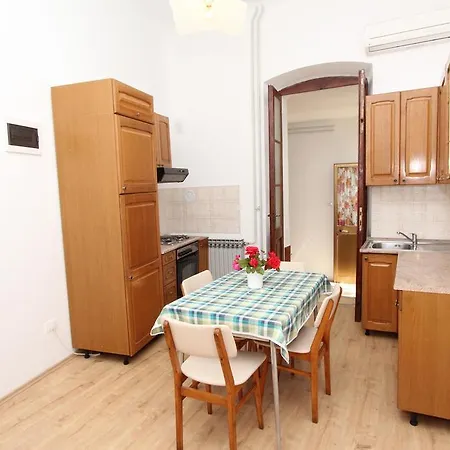 Apartment Riki