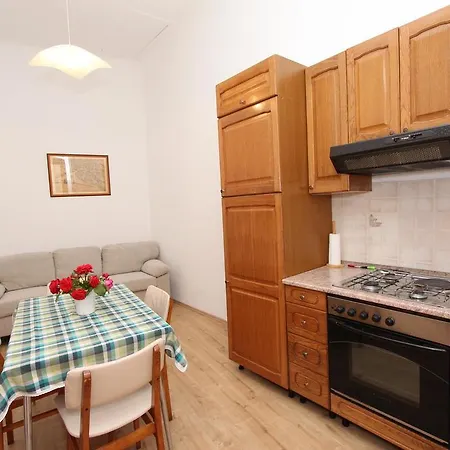 Apartment Riki